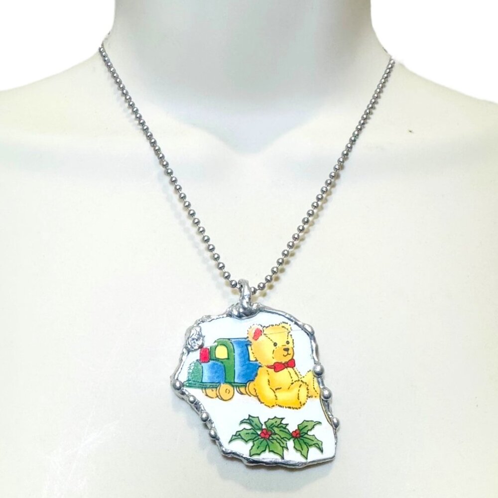 VNTG Holiday Broken China Teddy Bear w/ Presents Pendant Encased in Silver Bezel - Picture 6 of 14